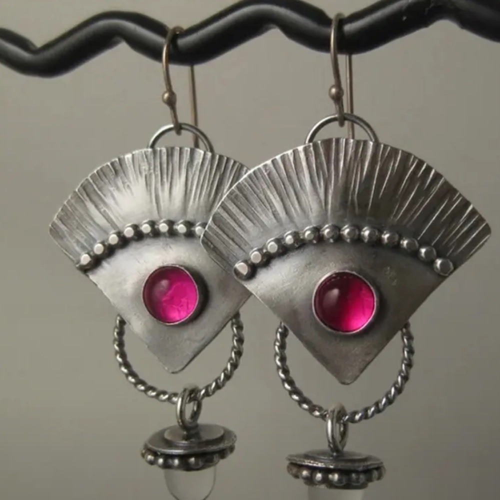 Silvery Fan-Shaped Earrings with Pink and White Stones